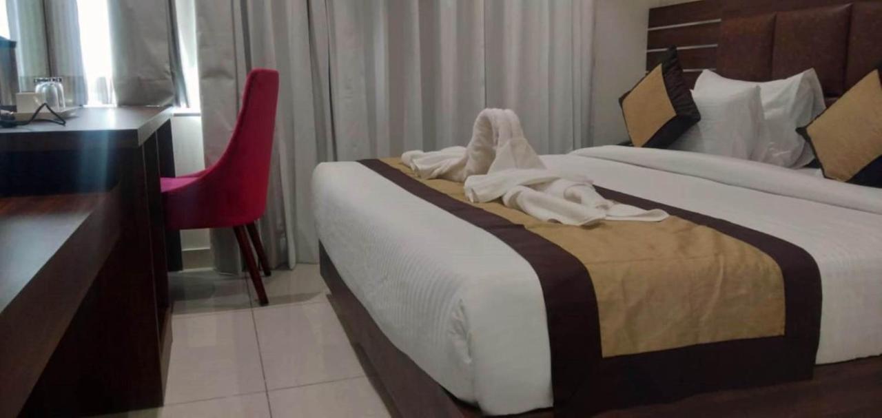 Rajlaxmi Hotel - Free Airport Pickup And Drop Jaipur Luaran gambar